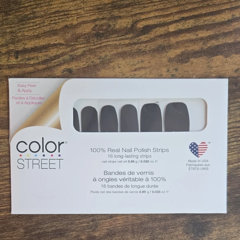 Color Street Nail Strips Made In Milan - Picture 1 of 2
